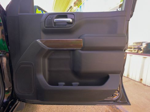 Used 2021 Chevrolet Silverado 1500 LT w/ All Star Edition Plus image 16