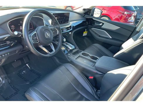 Certified 2025 Acura MDX SH-AWD w/ Technology Package image 9