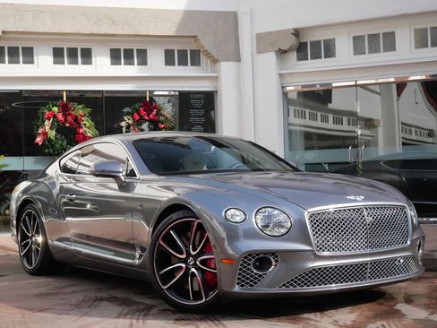 Used 2020 Bentley Continental GT image 1