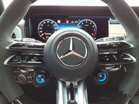 Used 2025 Mercedes-Benz G 63 AMG 4MATIC image 19