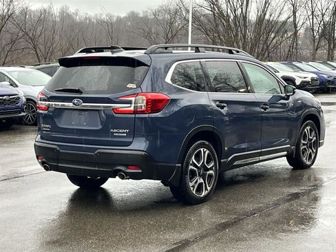 Used 2023 Subaru Ascent Limited image 5