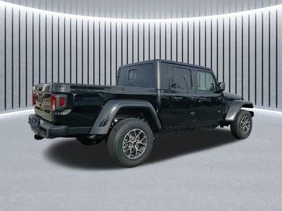 New 2026 Jeep Gladiator Sport