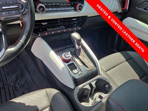 Used 2023 GMC Canyon AT4X AWD/4WD image 25