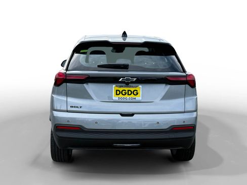 New 2027 Chevrolet Bolt LT image 4