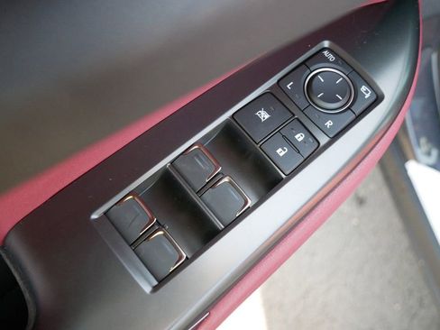 New 2026 Lexus NX 350h AWD image 15