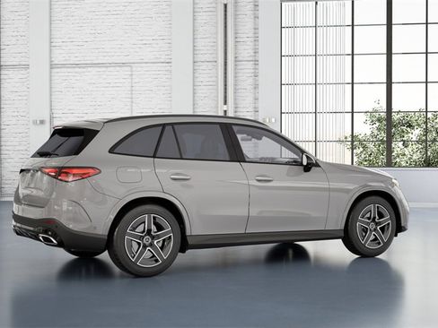 New 2025 Mercedes-Benz GLC 300 4MATIC image 14