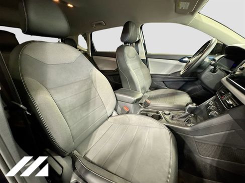 Used 2022 Volkswagen Taos SE AWD/4WD image 27