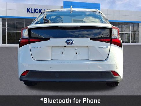 Used 2022 Toyota Prius LE image 5