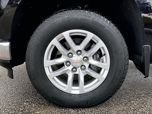 Used 2022 Chevrolet Silverado 1500 LT image 7