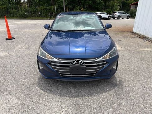 Used 2020 Hyundai Elantra SEL FWD image 3