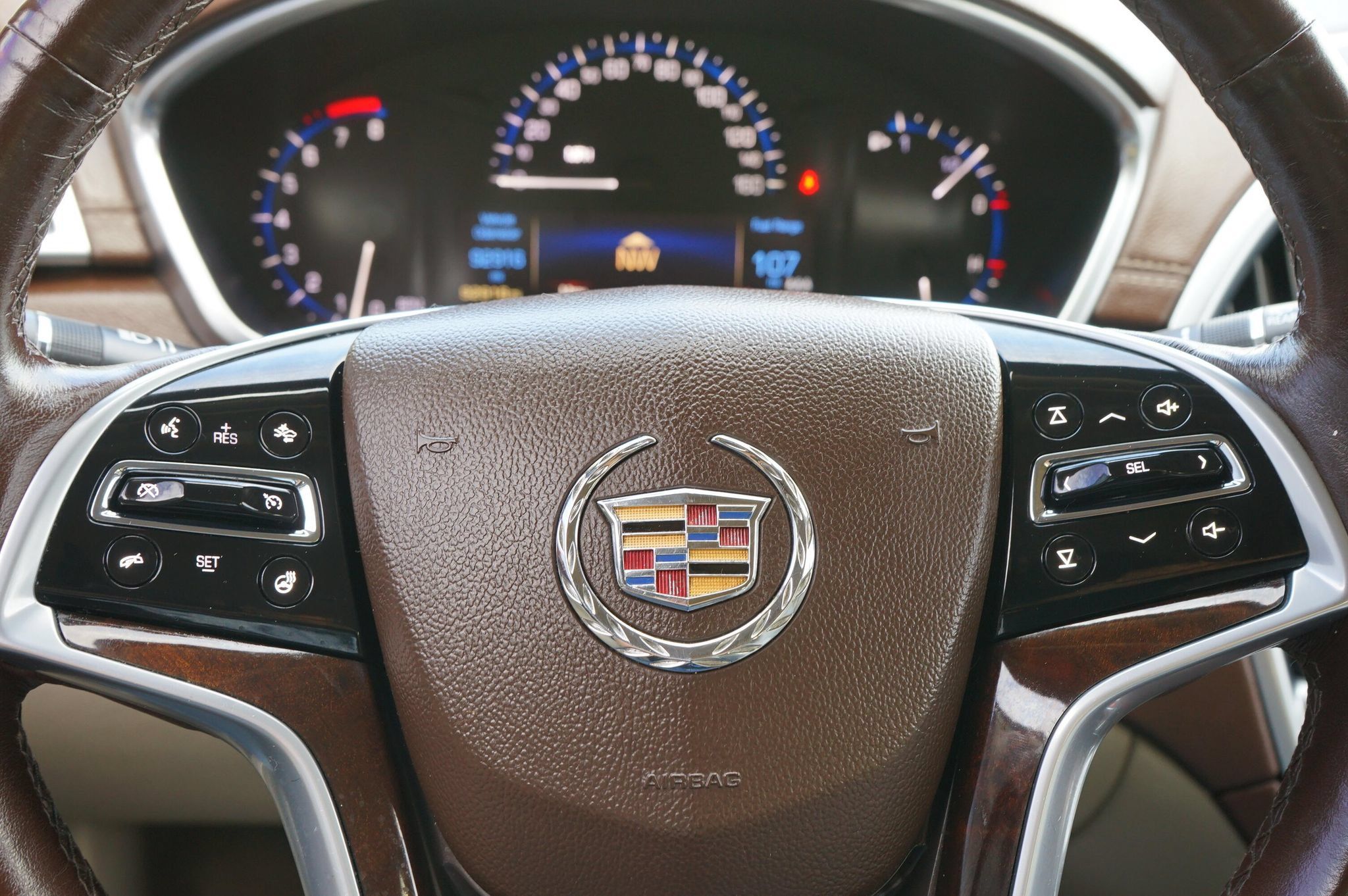 Used 2015 Cadillac SRX Performance w/ Driver Awareness Package AWD/4WD image 21