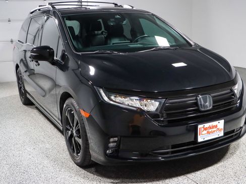 Used 2024 Honda Odyssey Sport image 5