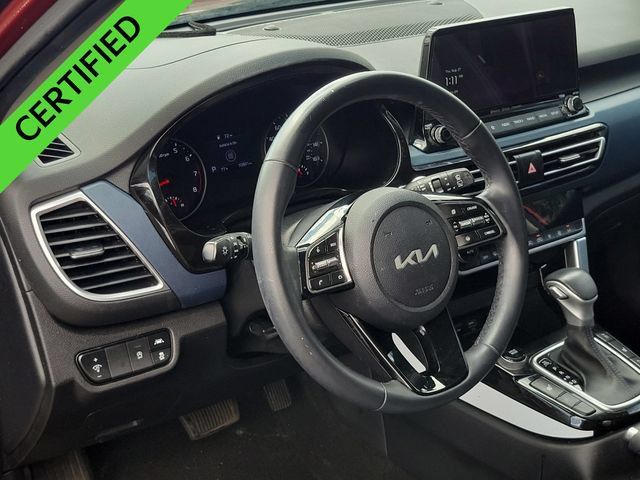 Used 2023 Kia Seltos S w/ Navigation Package AWD/4WD image 7