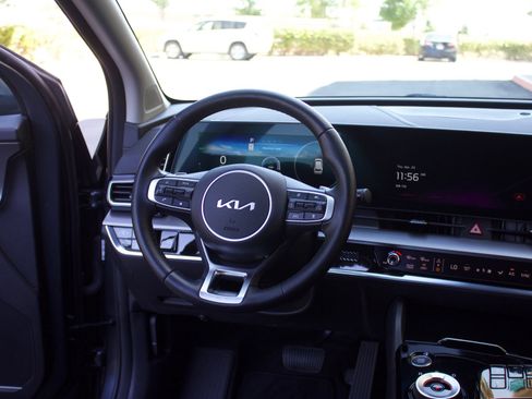 Used 2025 Kia Sportage SX Prestige AWD/4WD image 14