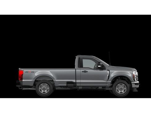 New 2026 Ford F250 XLT w/ Snow Plow/Camper Package image 21