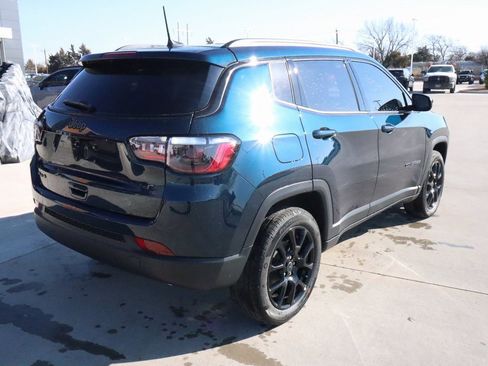 New 2026 Jeep Compass Latitude image 20