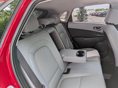 Certified 2021 Hyundai Kona Limited w/ Cargo Package AWD/4WD image 14
