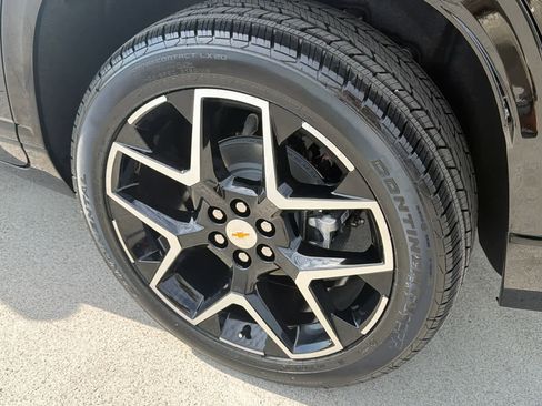 New 2026 Chevrolet Traverse High Country w/ LPO, Floor Liner Package AWD/4WD image 10