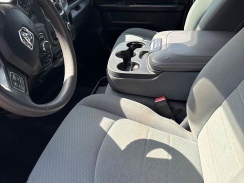 Used 2018 RAM 1500 Express AWD/4WD image 6