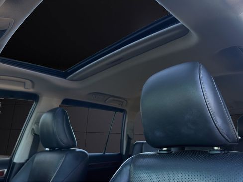 Used 2013 Lexus GX 460 w/ Comfort Plus Pkg AWD/4WD image 18