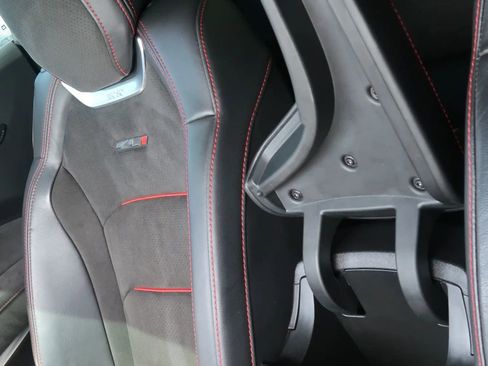 Used 2018 Chevrolet Camaro ZL1 image 26