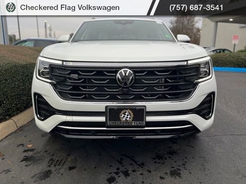 New 2026 Volkswagen Atlas Cross Sport SEL Premium R-Line image 12