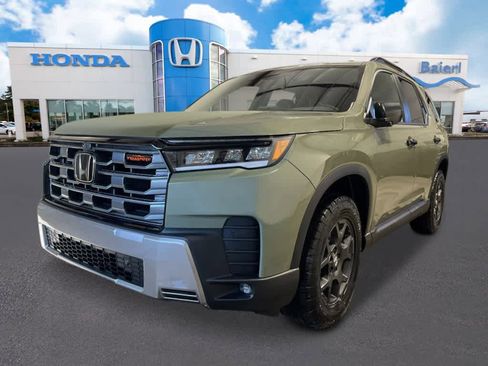 New 2026 Honda Pilot TrailSport image 1