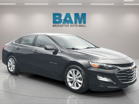 Used 2024 Chevrolet Malibu LT FWD image 1