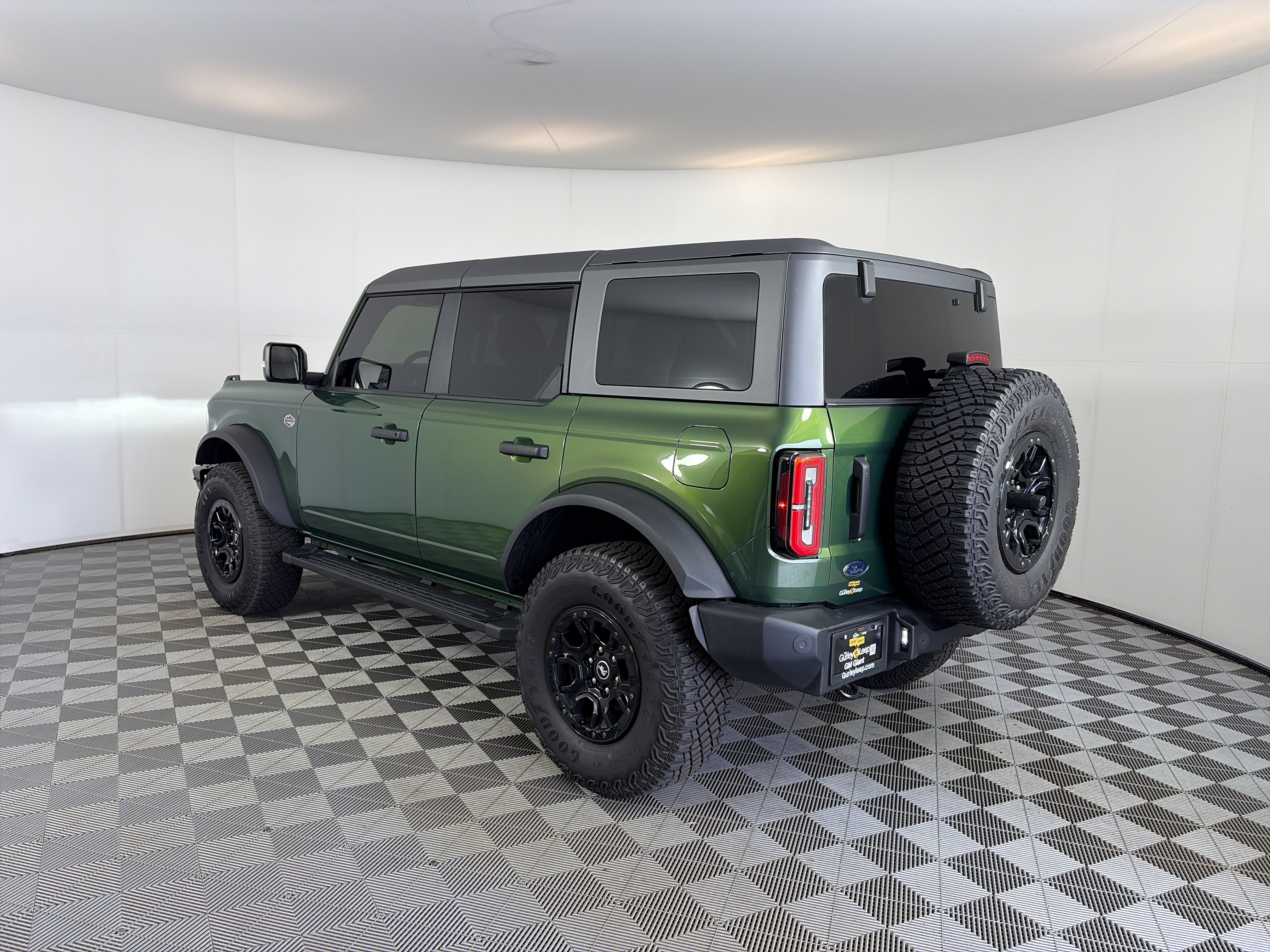 Used 2024 Ford Bronco Wildtrak AWD/4WD image 8