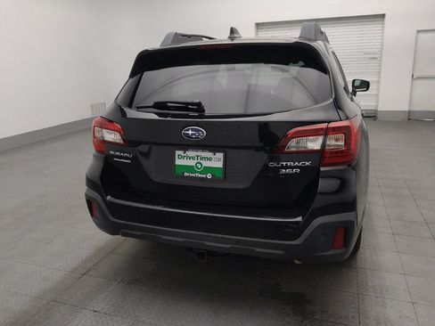 Used 2019 Subaru Outback 3.6R Limited AWD/4WD image 7