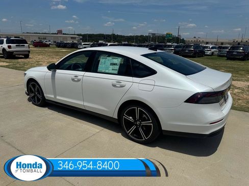New 2026 Honda Accord SE image 4