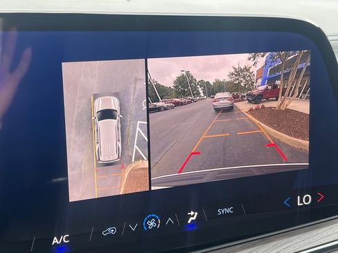 New 2025 Chevrolet Tahoe LS image 7