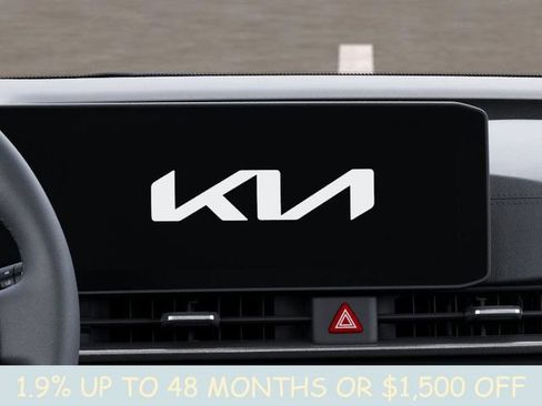 New 2026 Kia Carnival EX FWD image 21