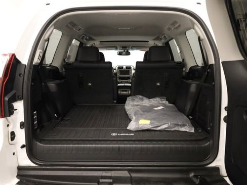 Used 2019 Lexus GX 460 Luxury w/ Sport Design Package image 42