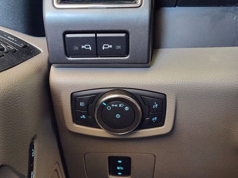 Used 2020 Ford F250 XLT w/ XLT Premium Package image 22