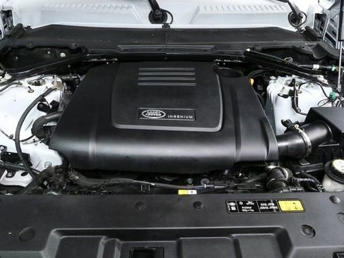 Used 2023 Land Rover Defender 110 S AWD/4WD image 35