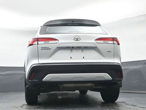Certified 2023 Toyota Corolla Cross L image 32