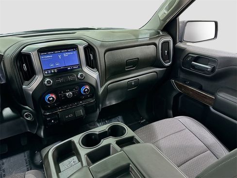 Used 2020 GMC Sierra 1500 Elevation w/ Elevation Value Package image 24