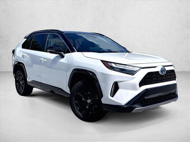 Used 2023 Toyota RAV4 XSE AWD/4WD image 11