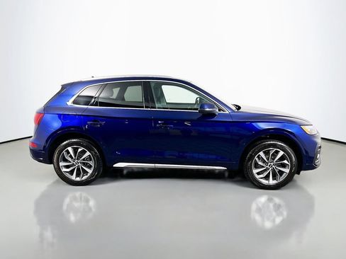Used 2021 Audi Q5 2.0T Premium Plus w/ Premium Plus Package AWD/4WD image 4