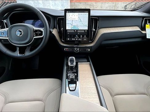 New 2026 Volvo XC60 B5 Plus w/ Protection Package Premier image 9
