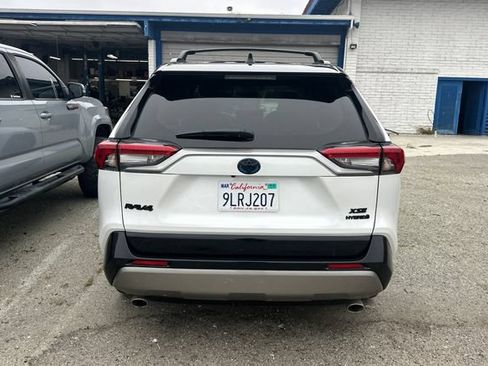 Used 2024 Toyota RAV4 XSE w/ Advanced Technology Package AWD/4WD image 7