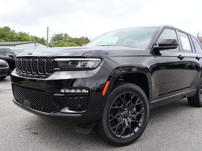 Used 2025 Jeep Grand Cherokee Summit w/ Obsidian Package