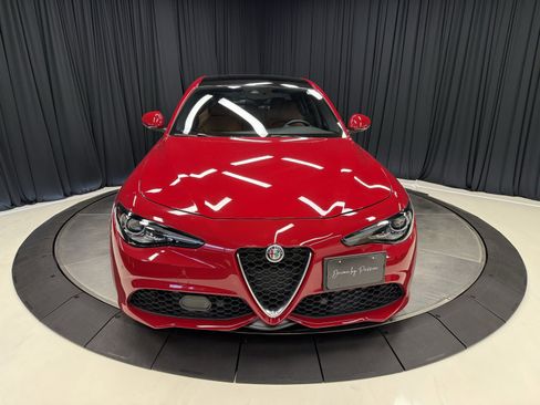 Used 2022 Alfa Romeo Giulia Ti image 61