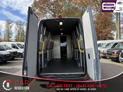 Used 2019 Mercedes-Benz Sprinter 170 image 6