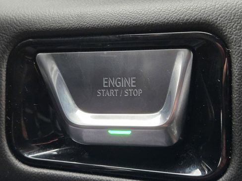 Certified 2025 GMC Yukon Denali image 20