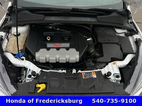 Used 2016 Ford Focus ST image 15