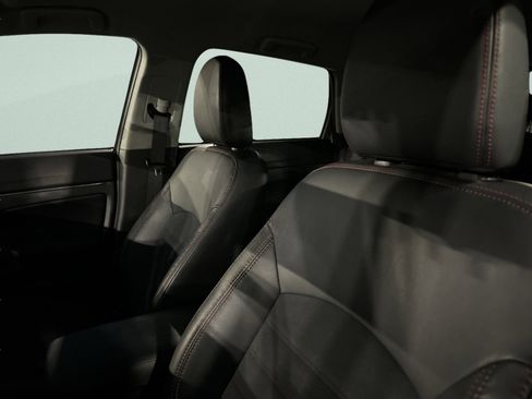 Used 2024 Mitsubishi Outlander Sport SE image 9