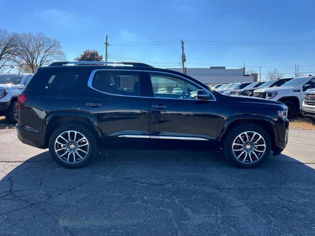 Used 2021 GMC Acadia Denali w/ Denali Ultimate Package AWD/4WD image 4