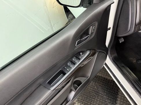 Used 2020 GMC Canyon SLE w/ Elevation Edition image 22